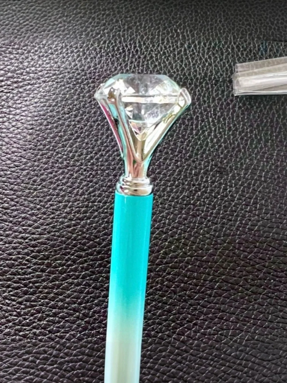 Diamond Top Ombre Metal Ballpoint Pen Blue White Refillable Black Ink